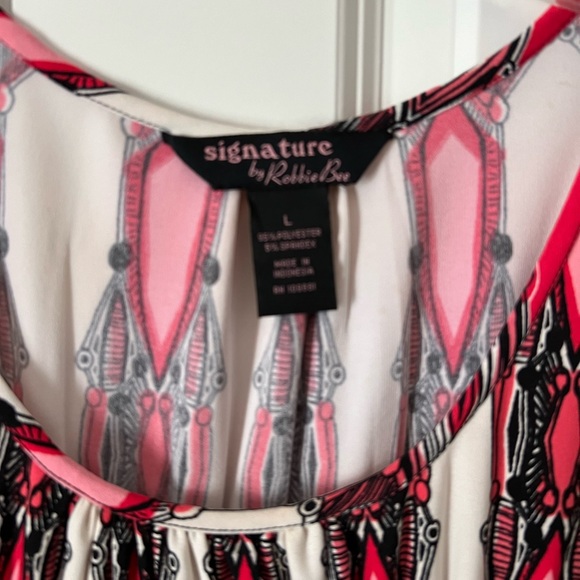 Robbie Bee Signature Dress - Picture 4 of 4